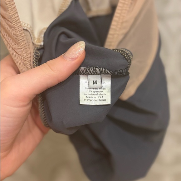 Heart Patterned Luckyleo - Picture 3 of 3